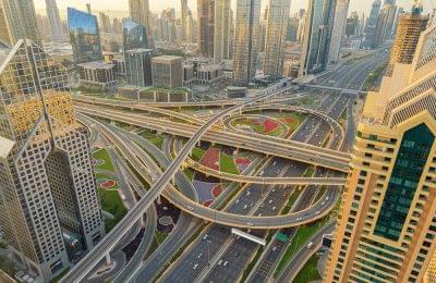 dubai road